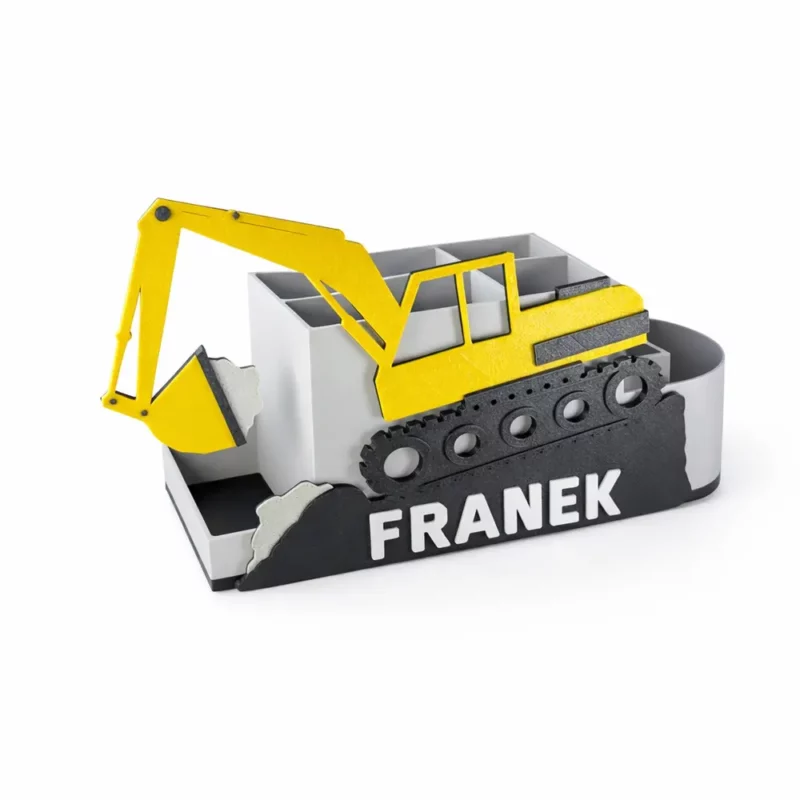 Widok z góry na pusty organizer na biurko koparka na gąsienicach. Zdjęcie pokazuje układ 9 przegródek na przybory szkolne oraz detale konstrukcji z imieniem Franek.